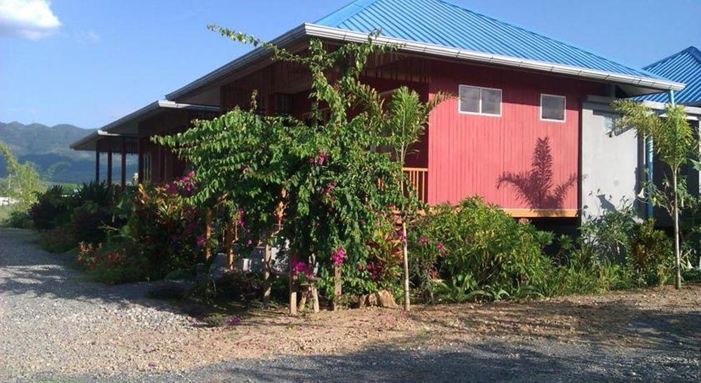Motel Album Nyaung Shwe Exterior foto