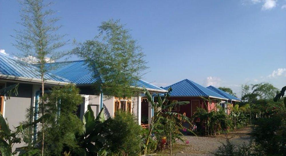 Motel Album Nyaung Shwe Exterior foto