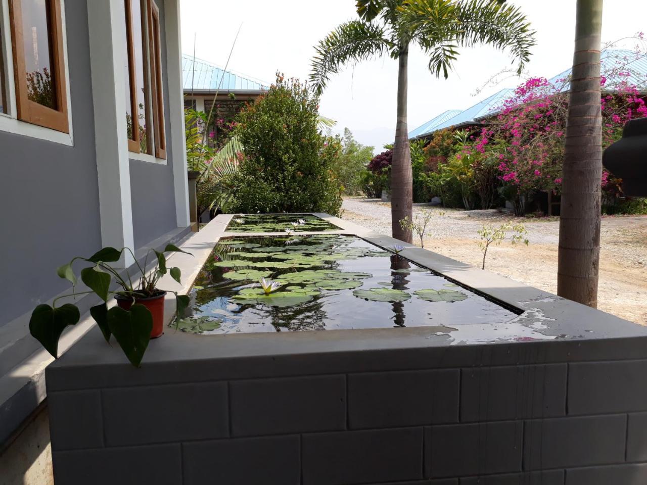Motel Album Nyaung Shwe Exterior foto