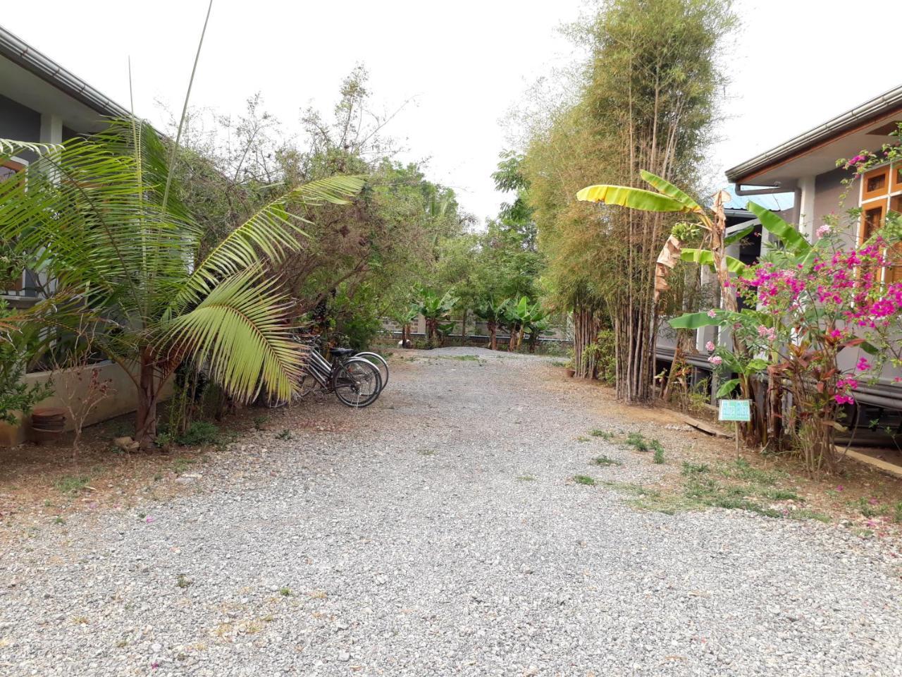 Motel Album Nyaung Shwe Exterior foto
